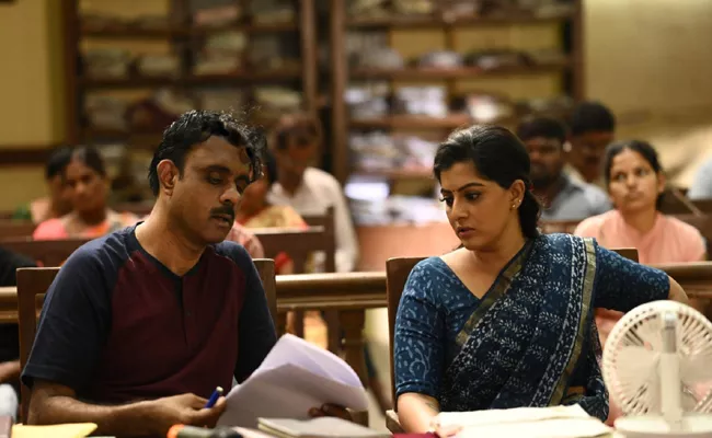Director Anil Katz Comments Varalaxmi Sarathkumar Sabari role