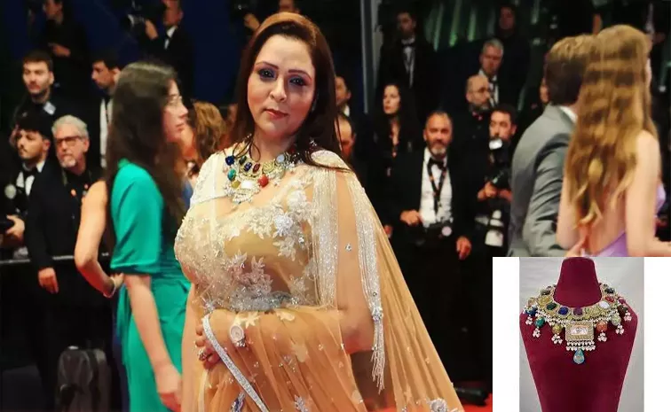 Nidarshana Gowani Wears Navratna Necklace To Cannes Film Festival 