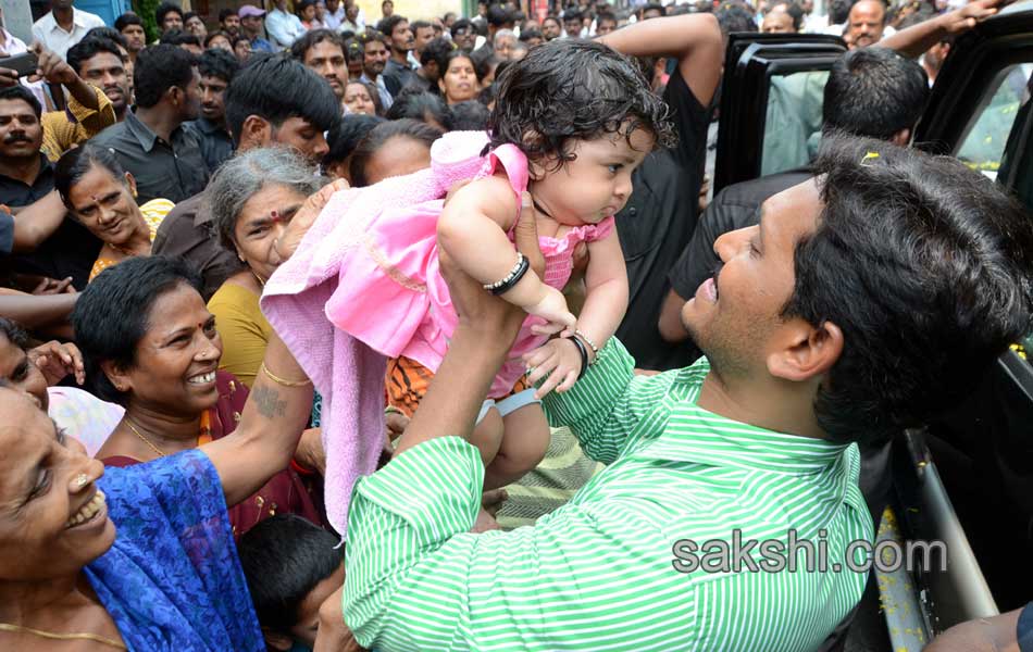Jagan in Tirupathi - Sakshi17