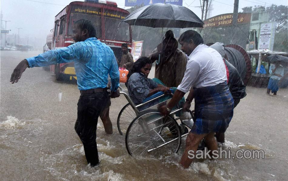 heavy rains in chennai1