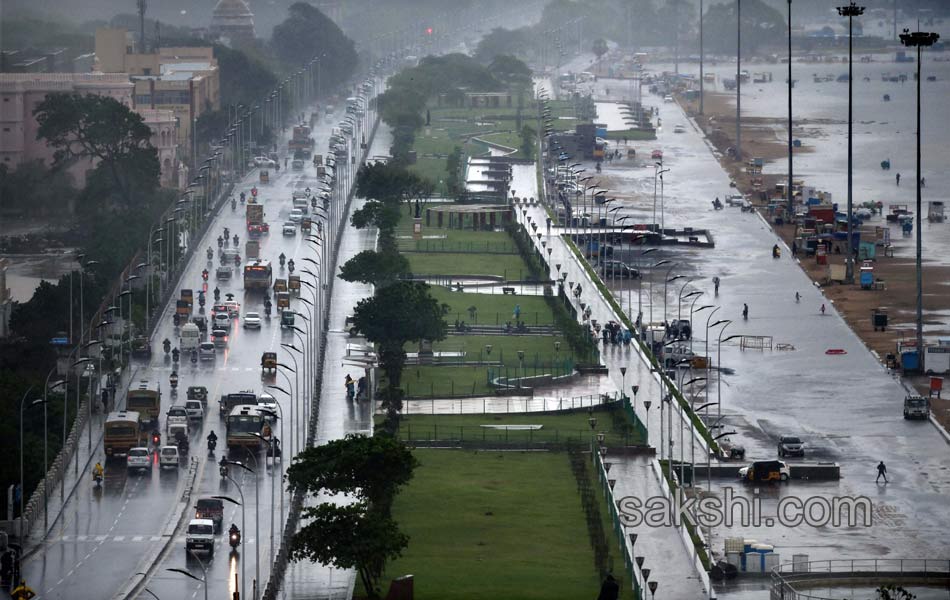 heavy rains in chennai3