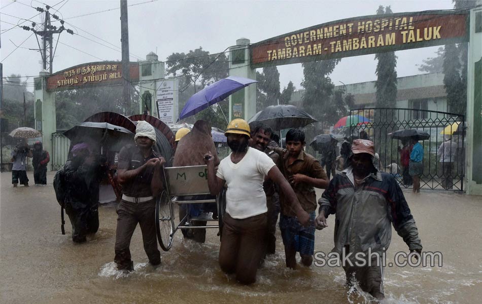 heavy rains in chennai13