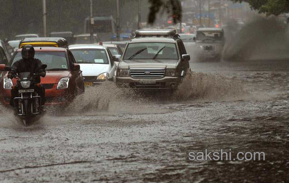 heavy rains in chennai16