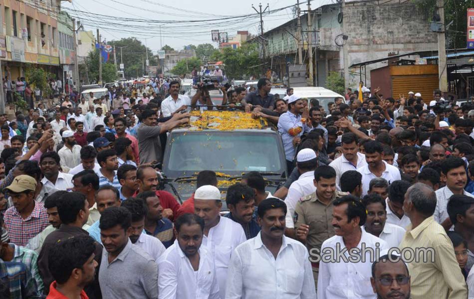 YS Jagan Tour in Nandyala - Sakshi12