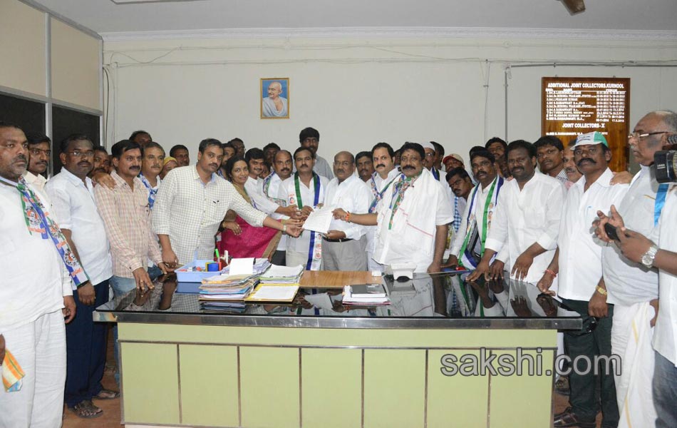 Ysrcp dharna to be continued ap state wide - Sakshi
