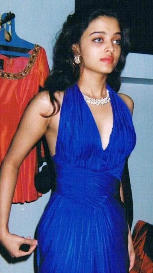 Bollywood Beauty Aishwarya Rai Birthday Rare Photos - Sakshi