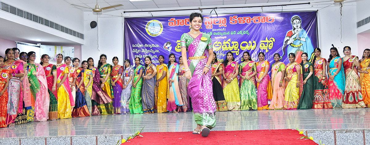 Telugu ammayi fashion show maris stella college vijayawada Pics - Sakshi