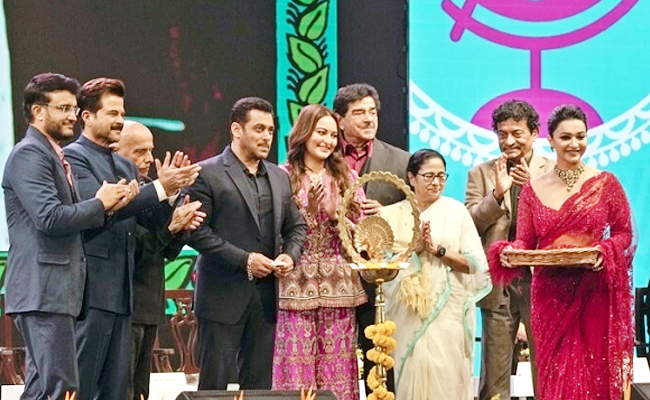 Salman Khan, Anil Kapoor, Sonakshi Sinha Grace 29th Kolkata International Film Festival In Kolkata HD Photos - Sakshi
