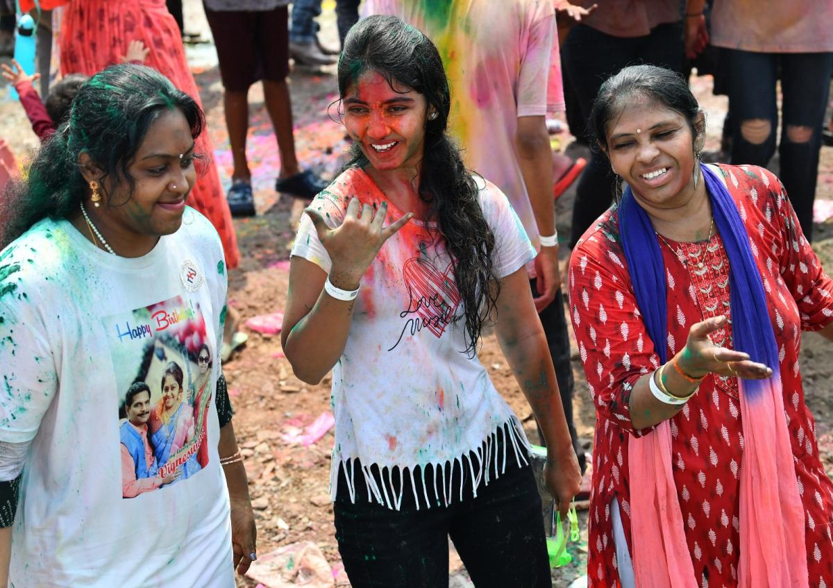 Holi Celebrations In Vijayawada Photos - Sakshi