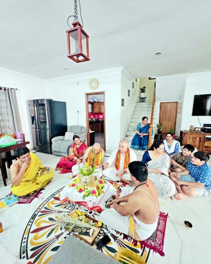 Anasuya Bharadwaj Special Pooja At Her Home Photos - Sakshi