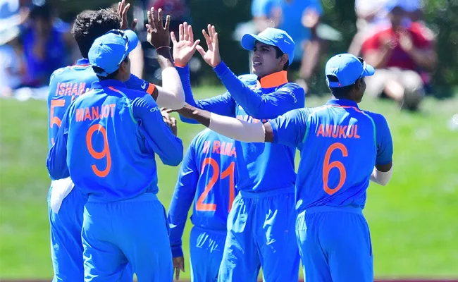 India enters U-19 World Cup final - Sakshi