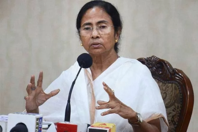 Mamata Banerjee says West Bengal budget for 2018 - Sakshi