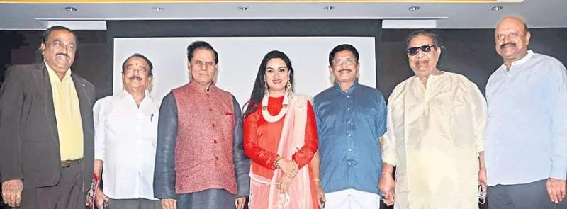 T Subbarami Reddy Press Meet About Viswa Nata Samrat Title Presentation To Kaikala Satyanarayana - Sakshi