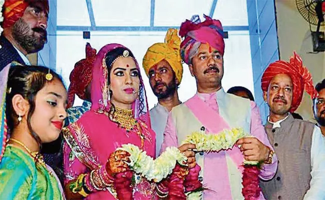 Phoolan Devi murder accused Sher Singh gets married - Sakshi