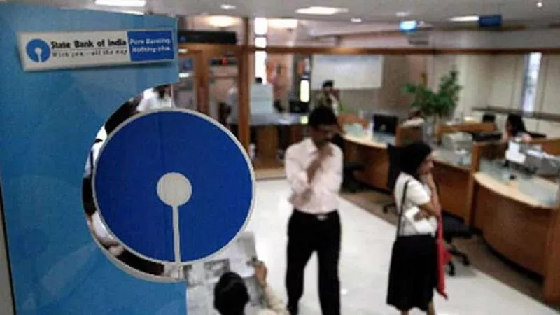 sbi says important things about home loan processing fee waiver - Sakshi