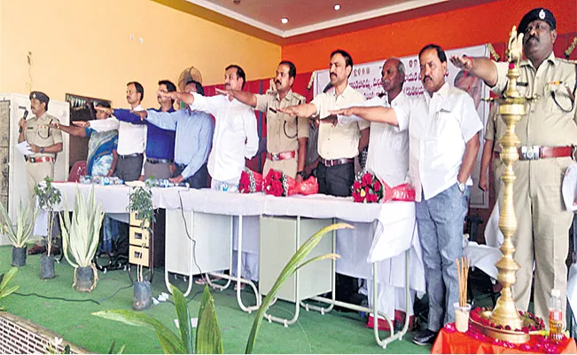 Constable Free Training Started In Gajwel - Sakshi