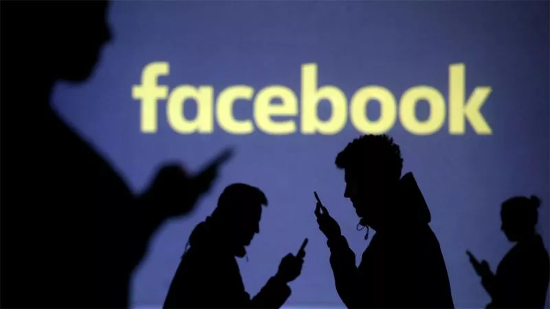 Facebook goes after fake accounts, axes 583 million profiles in 3 months - Sakshi