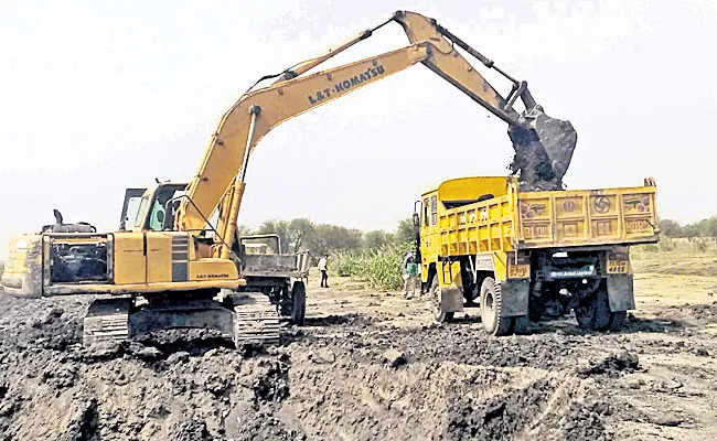 Illegally Excavated Soil.. Transport  - Sakshi