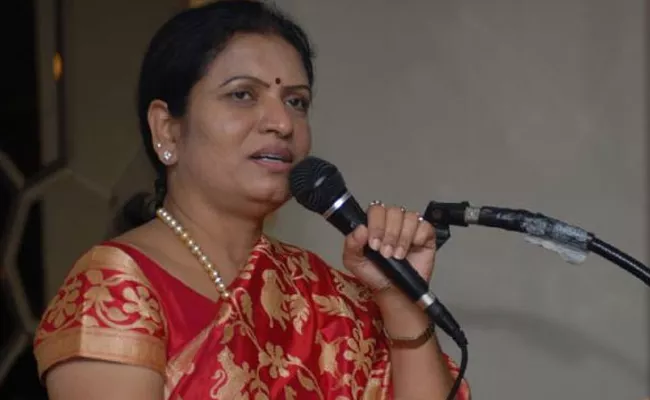 DK Aruna Fires On CM KCR - Sakshi