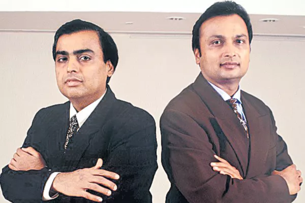 Ambani brothers, Salman, Priyanka in top 500 global entertainment - Sakshi