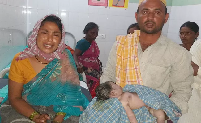 Girl Child Deaths in Kurnool - Sakshi