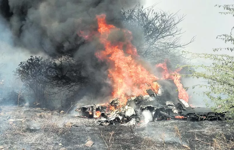 2 Air Force Pilots Killed During Take-Off At HAL Airport In Bengaluru - Sakshi