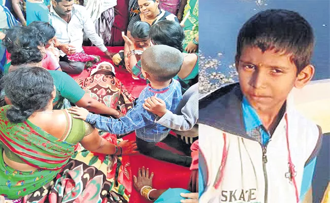 Boy Died Accidentally in Hyderabad - Sakshi