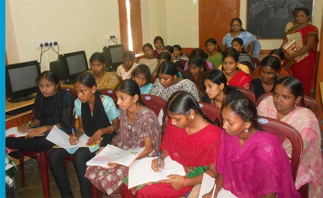Residential School Have No Own Building In Viziawada, Krishna - Sakshi