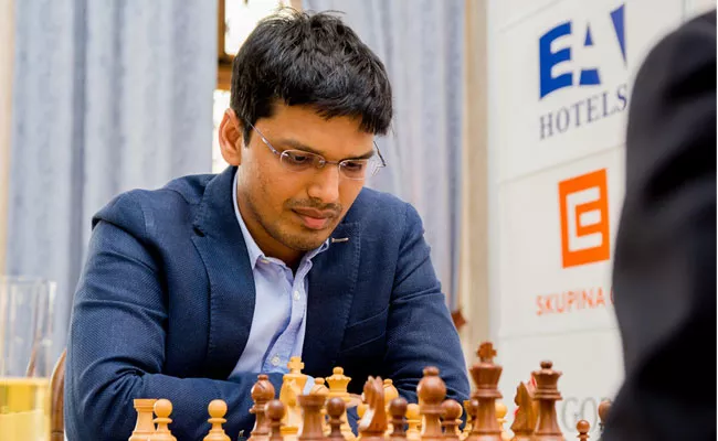 Hari krishna qualified for the third round of the World Cup Chess Tournament - Sakshi