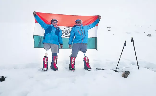 Mountaineering Bhagirath-2 mountain by Handicaped  - Sakshi