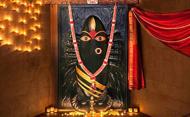 Tamil Nadu Temple Allows Women To Worship During Menstruation - Sakshi