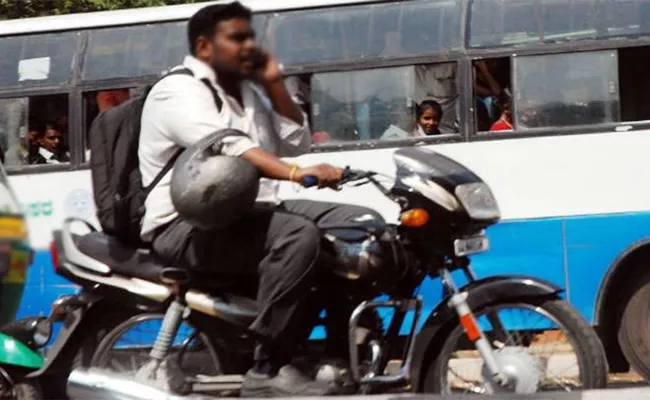 Prison Punishment For Cellphone Driving in Amaravati - Sakshi