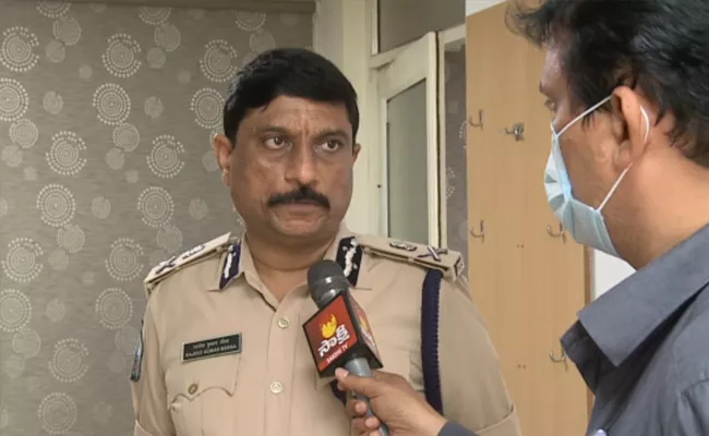 Vizag Commissioner RK Meena Details About Businessman Suresh Kidnap - Sakshi