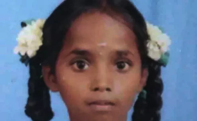 Minor Girl Deceased Body Found Live Burn in Tamil Nadu - Sakshi