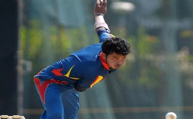 Sreesanth Good Luck As Pacer Gears Up To Return To Action: Raina - Sakshi