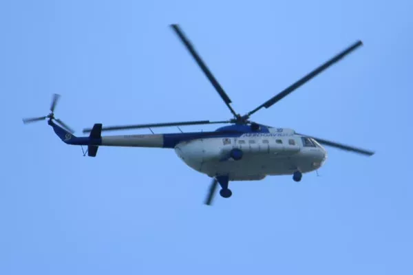 Helicopter crash in Cuba 5 kills - Sakshi