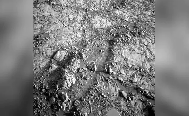 Mars Rover Beams Back Spectacular New Images - Sakshi