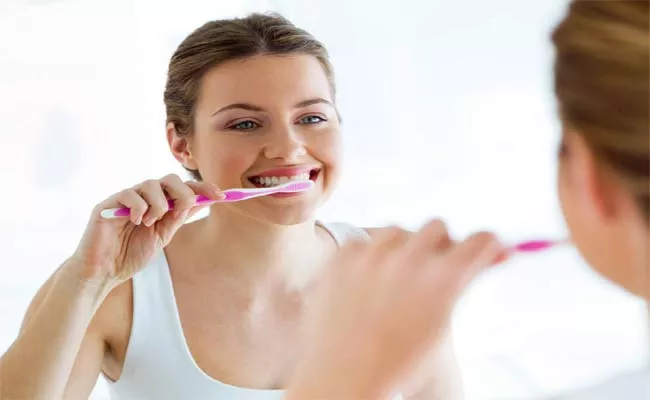 Proper Techniques For Brushing Teeth - Sakshi