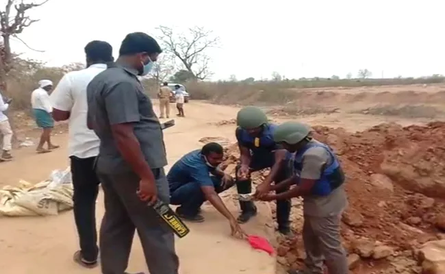 Telangana: Tiffin Box Bomb Recovered In Forest Area, Sircilla District - Sakshi