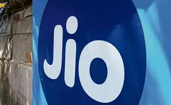 Jio Top In 4G Network TRAI Releases New Data - Sakshi