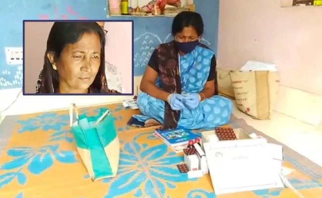 57 Year Old Women Who Works As ASHA Worker Clears Matric Exam Odisha - Sakshi