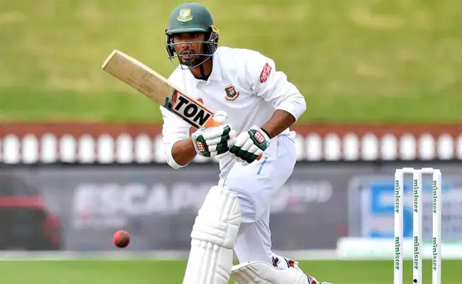 8th Nuber Batsman Mahmudullah 150 Notout Bangladesh Big Score Vs Zimbabwe - Sakshi