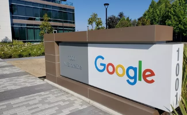 Google Employees Who Work From Home May Suffer Pay Cut - Sakshi