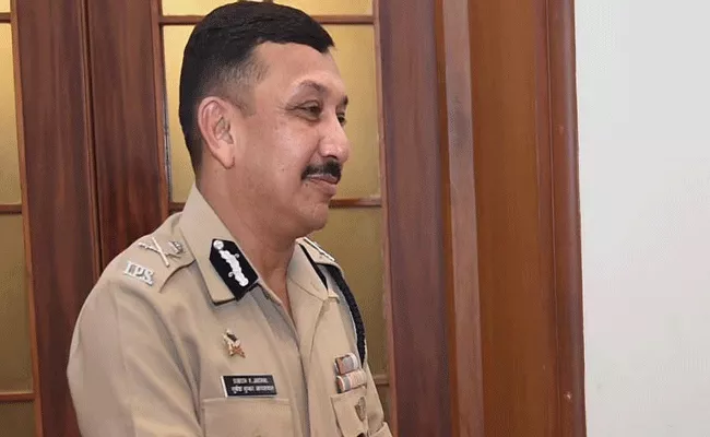 Mumbai Police Summons CBI Director Subodh Jaiswal - Sakshi