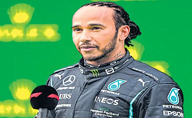 Lewis Hamilton Takes Pole Position For Turkish Grand Prix - Sakshi