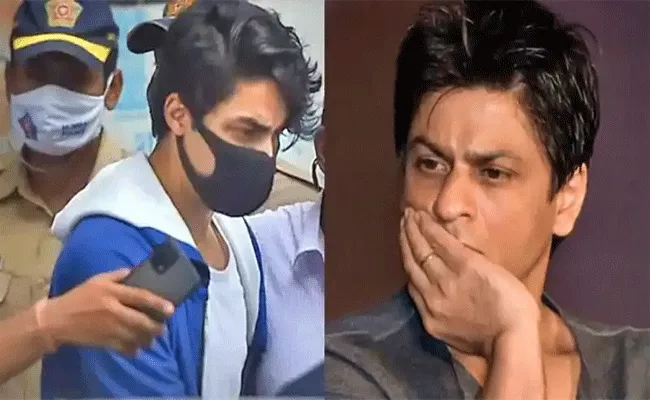 Aryan Khan And Shah Rukh Khan Break Down At Mumbai Arthur Road Jail - Sakshi