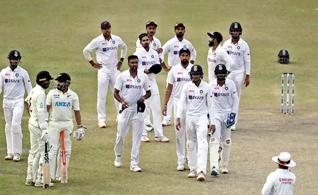 Cricketers Praise Test Cricket Much Entertain After IND vs NZ Test Drawn - Sakshi