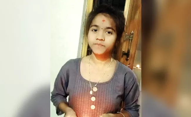 Girl Ends Life Over Fail In Intermediate Exams Telangana - Sakshi