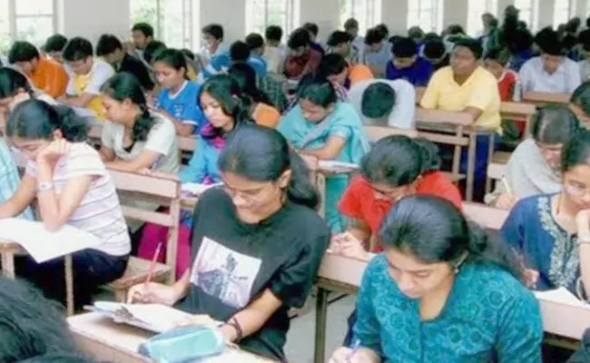 UPSC Civil Services Exam 2022 Notification: Full Details inside - Sakshi