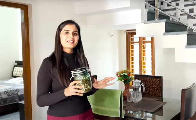 Serial Actress Kavya Sree Bengaluru Home Tour Video Goes Viral - Sakshi